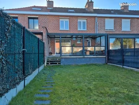 maison 5 pièces 84 m²