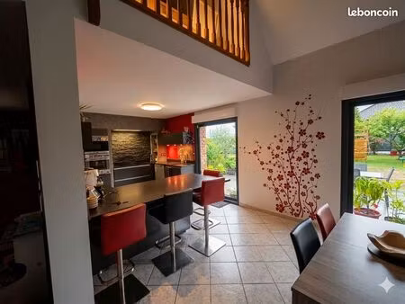 maison semi plain pied vermelles 160 m2  sur 1300 m2