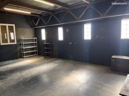 atelier de 28 m2 disponible à villejuif