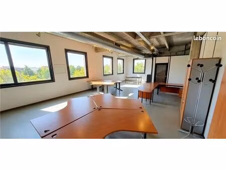 local pro / bureaux 92 m² roubaix - parking gratuit - extension possible