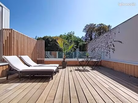 unique echoppe neuve t6  ht de gamme-charmes-autonomie énergétique-tram-calme absolue