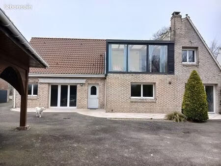 maison - 6 pièces - 142m²