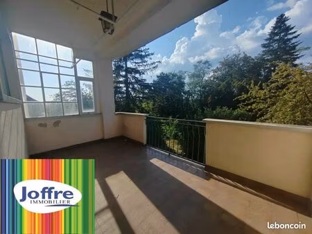 appartement 4 pièces 106 m²