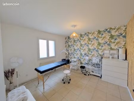 bureau / cabinet rdc à louer - calme et lumineux - proche nantes est