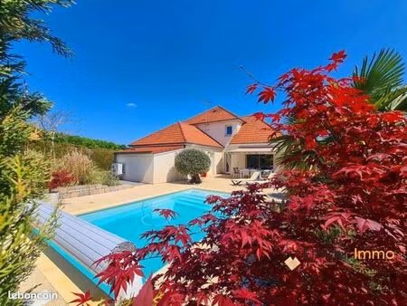 maison 6 pièces 128 m²