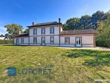 maison 6 pièces 158 m²