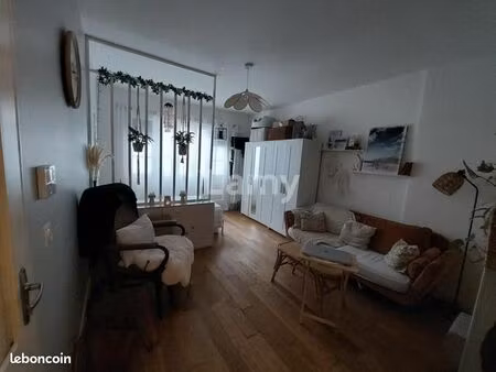 appartement 1 pièce 27 m²