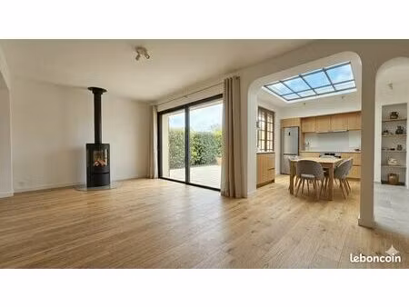 maison de ville 5 pièces 106 m²