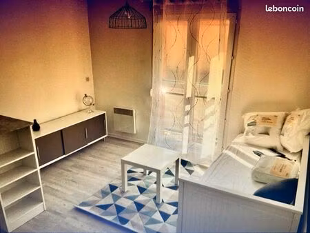 studio + place de parking entre université et gare