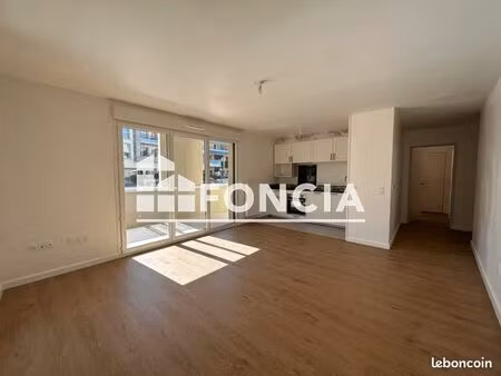 appartement 3 pièces 64 m²