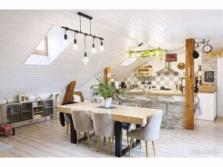 appartement 3 pièces 97 m²