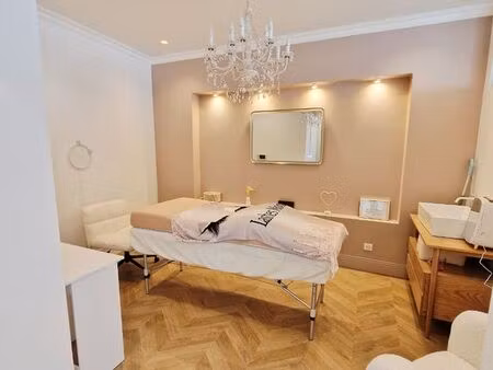 bureau / local de standing pour professions médicales paramédicales ou activités libérales