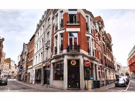 local commercial 140 m² lille