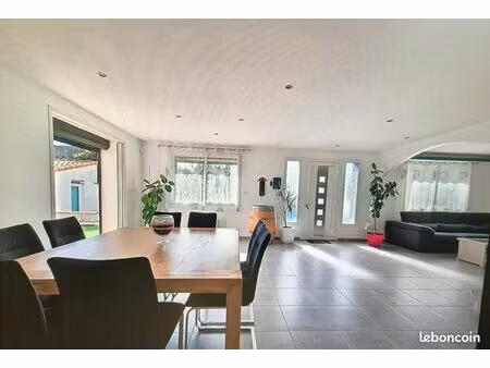 maison 155 m2  terrain 360 m2 à brouilla