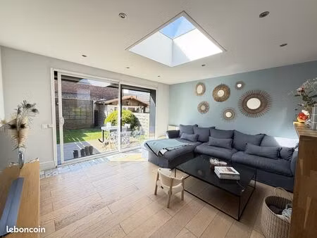 maison 4 pièces 95 m²