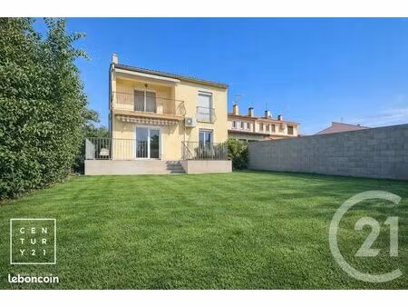 villa 6 pièces 137 m²
