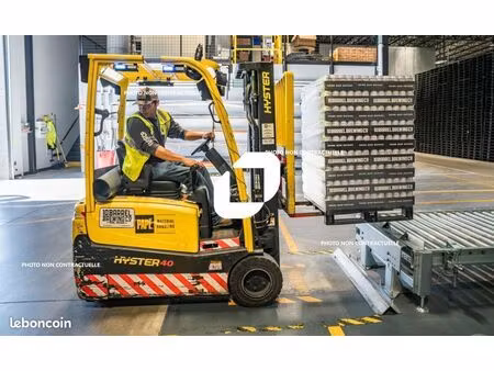 local d'activité 711 m²