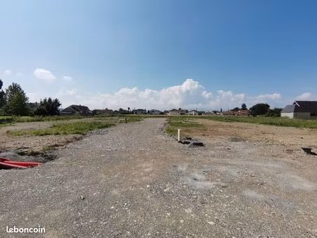 terrain 733 m² soues