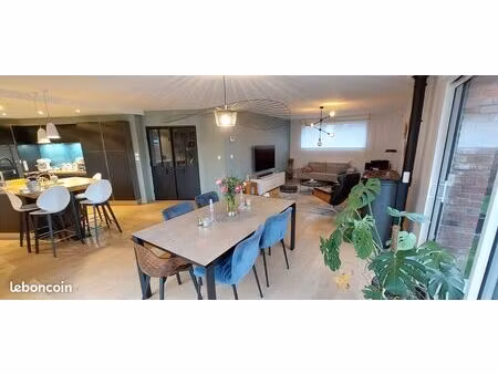 coup de coeur assuré pour cette maison individuelle située à lesquin dans une impasse