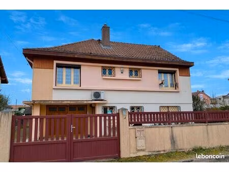maison 7 pièces 126 m²