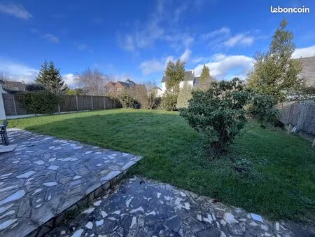 maison 6 pièces 130 m²