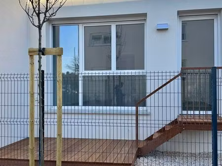 studio à louer - 35m2