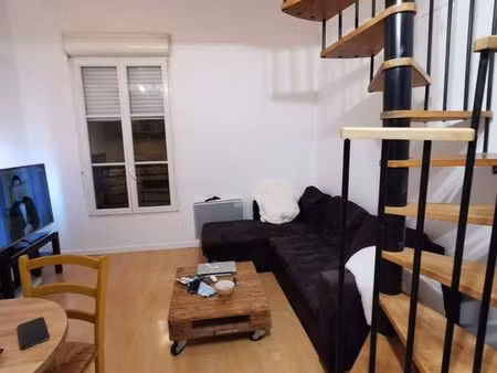 a louer appartement duplex 36m² bordeaux 775e (700+75 e)