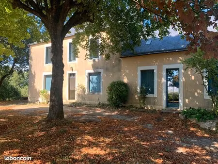 belle demeure familiale à louer