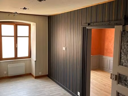 appartement 2 pièces rénové 44 m² altkirch centre lumineux cuisine séparée
