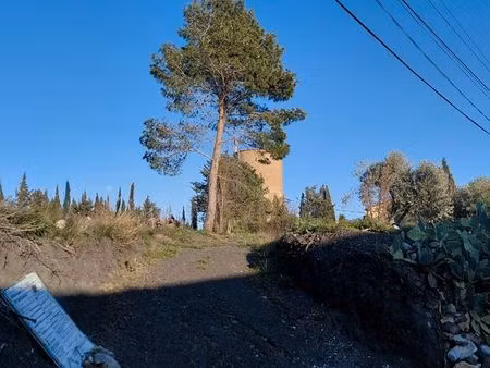 parcelle viabilisée de 466m2