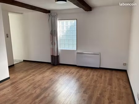 studio à louer de 37.58m2 au 1er étage