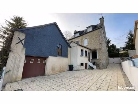 maison à fresnay-sur-sarthe