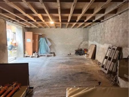 grange à réhabiliter