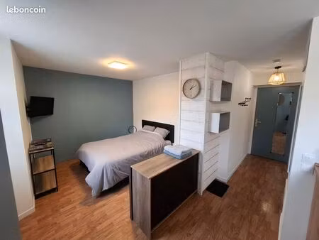 studio meublé aigueblanche