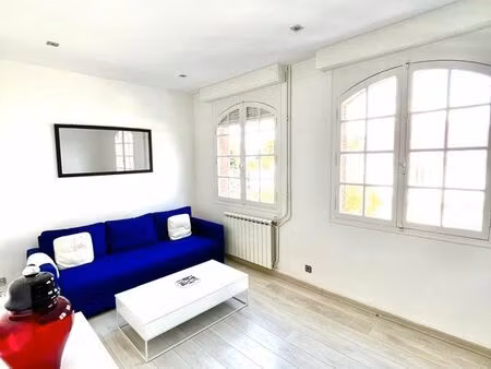 à louer - 3 pièces - 60m2 - plage / hyper centre