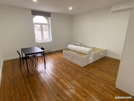 chambre à louer place d'armentières