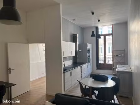 location t3 meublé 70m2 république