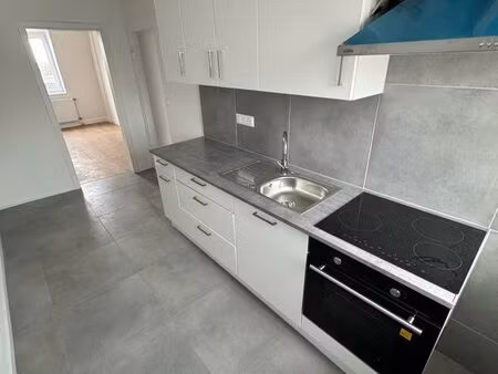 t4 neuf dont 2 chambres mansardes