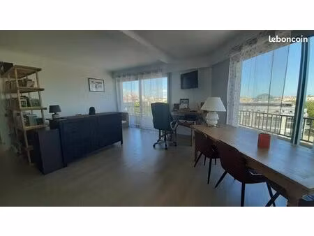 appartement 85m2 vue exceptionnelle et position centrale