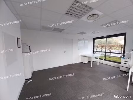 bureaux 39 m²