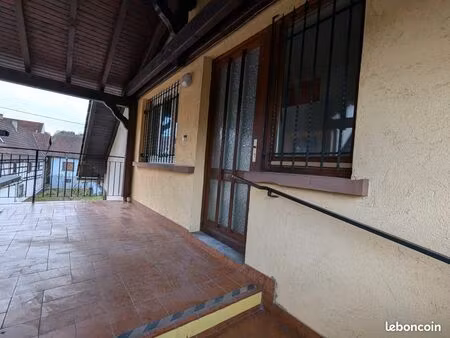 loue 3 pieces à woerth