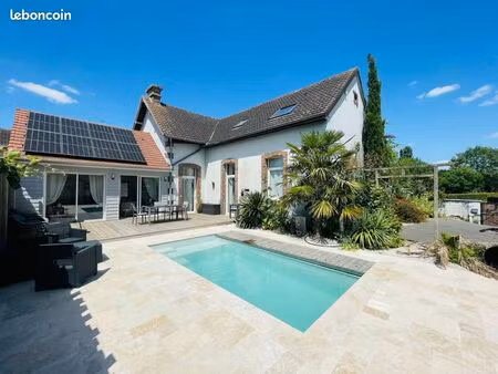 maison de ville 6 pièces 166 m²