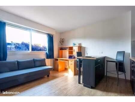 studio meublé 26m2 avec parking
