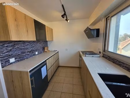 appartement 3 pièces 80 m²