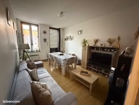 appartement 3 pièces 48 m²