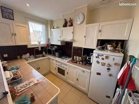 appartement 3 pièces 90 m²