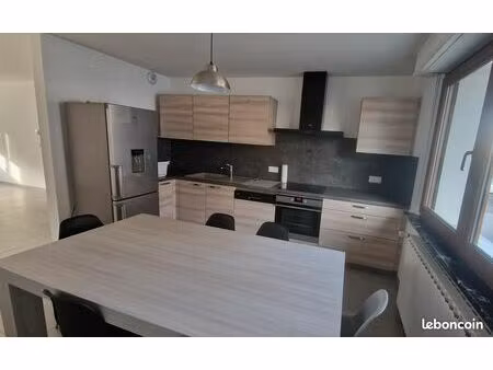 appartement 4 pièces 100m2 avec terrasse