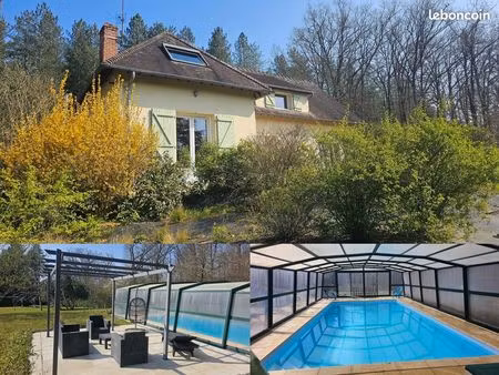 maison 6 pièces 165 m²  4/5 chambres  3500 m² terrain et piscine