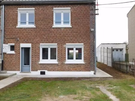 maison mitoyenne à louer