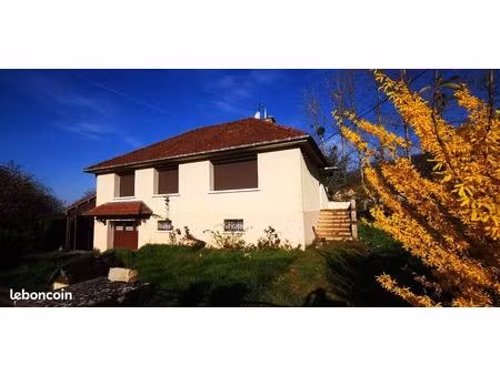 pavillon 5 pièces 82 m²